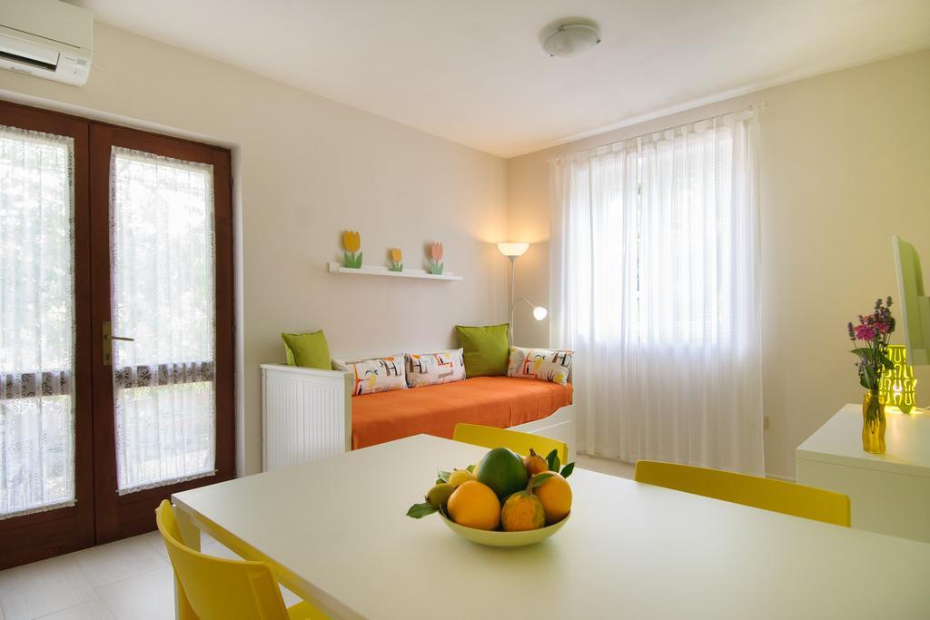 Studio And Apartment Nadia With Garden Poreč Exteriér fotografie