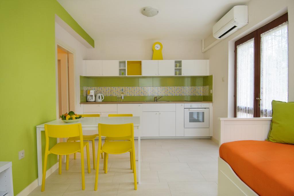 Studio And Apartment Nadia With Garden Poreč Exteriér fotografie